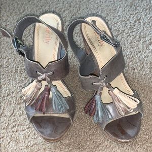 levity tassel heels